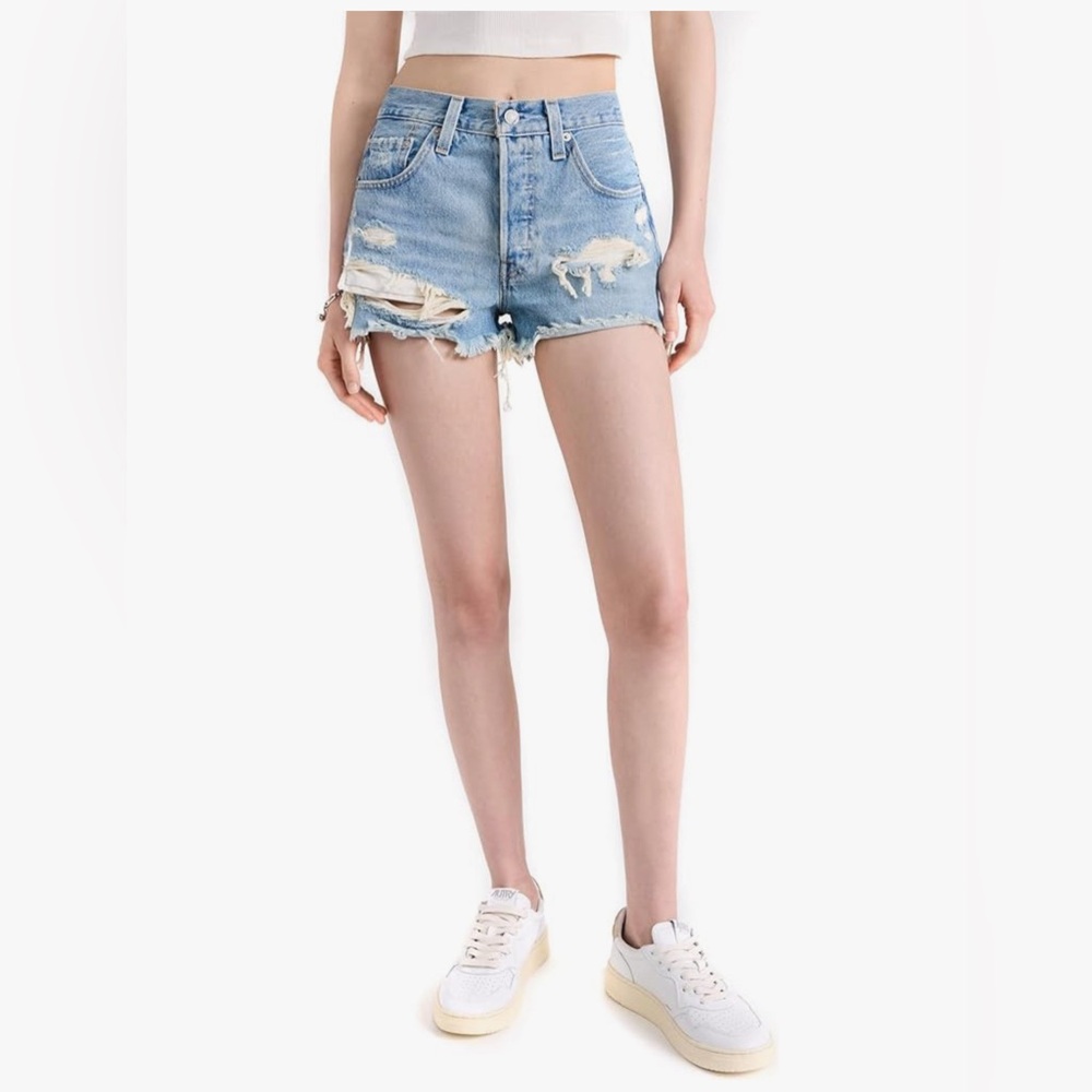 Levi’s 501 Original Light Wash Shorts WORN FEW TIMES
